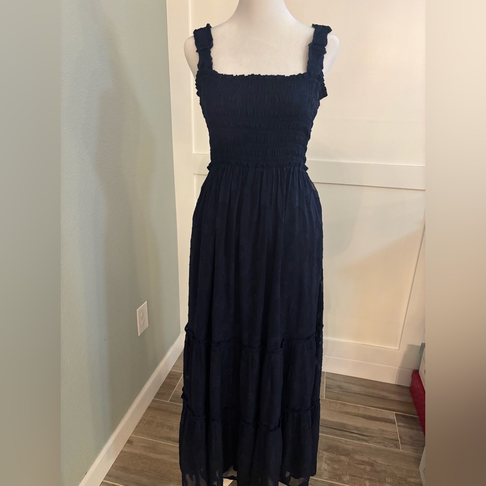 Lilly Pulitzer women’s true navy Hadley smocked maxi dress in navy blue size XS
